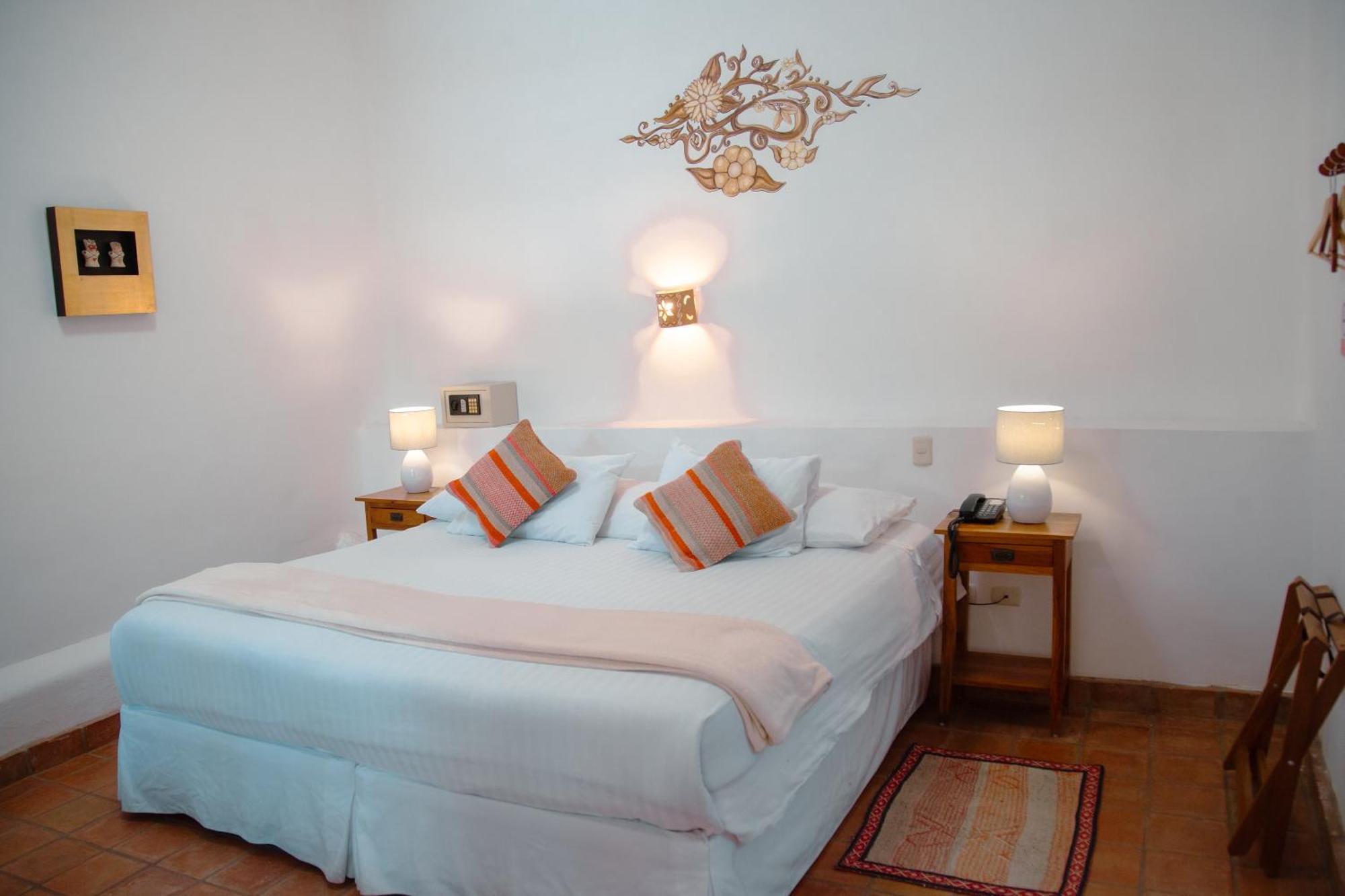 Hotel Andean Wings Valley 3*