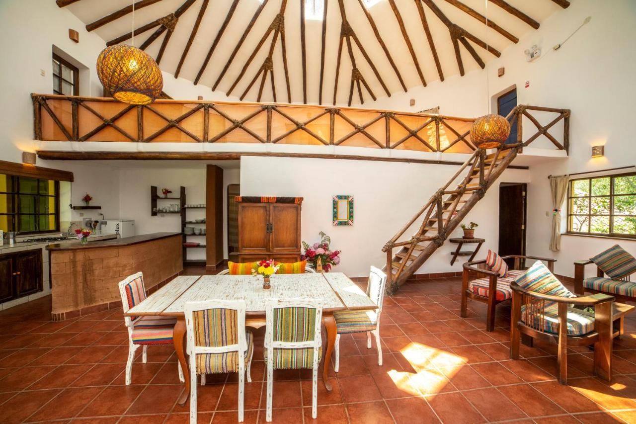 Andean Wings Valley Hotel